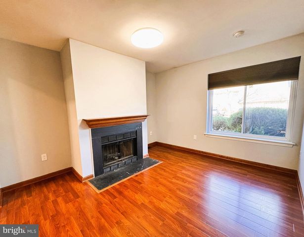 160 THOREAU DRIVE, Plainsboro, NJ 08536