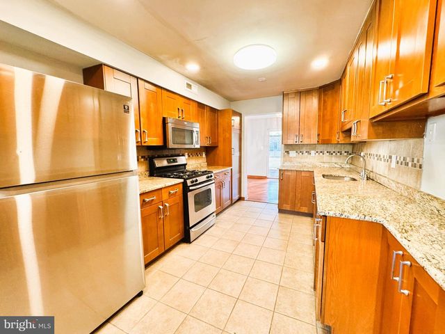 160 THOREAU DRIVE, Plainsboro, NJ 08536