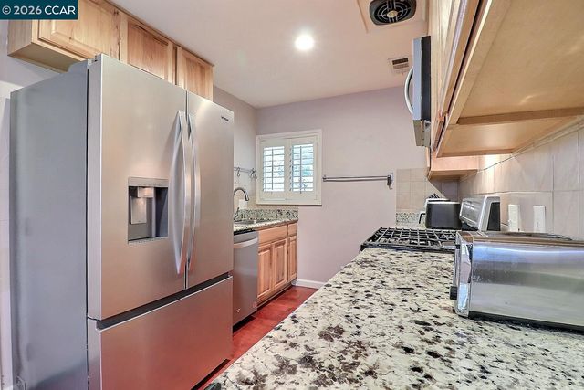 3124 Mount Diablo St, Concord, CA 94518