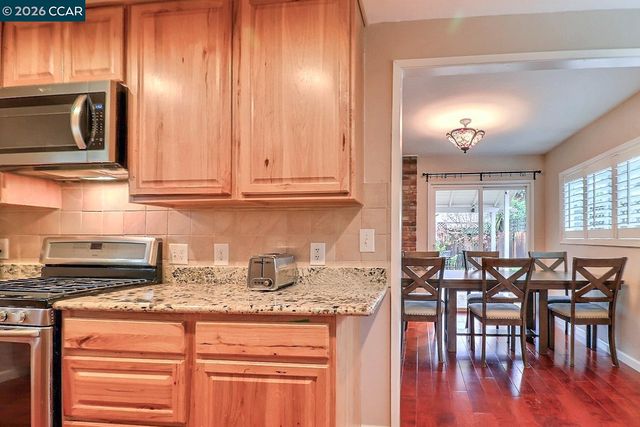 3124 Mount Diablo St, Concord, CA 94518