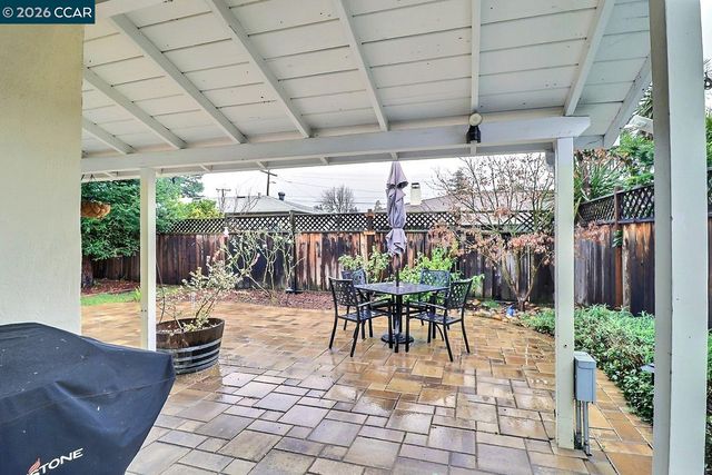 3124 Mount Diablo St, Concord, CA 94518