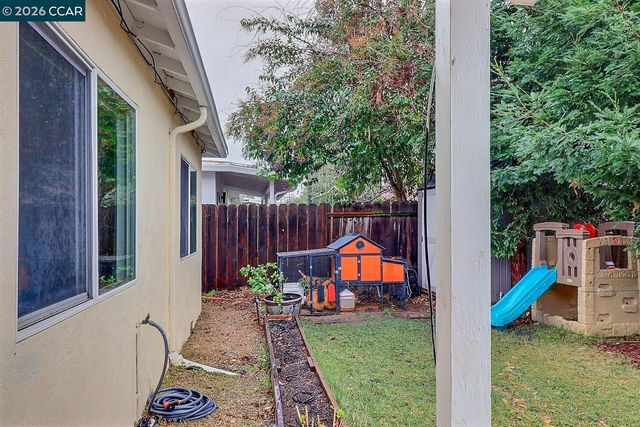 3124 Mount Diablo St, Concord, CA 94518