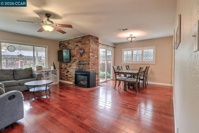 3124 Mount Diablo St, Concord, CA 94518