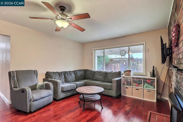 3124 Mount Diablo St, Concord, CA 94518