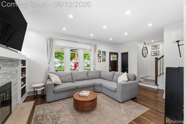 1512 Ferris, Royal Oak, MI 48067