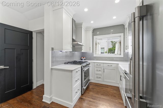 1512 Ferris, Royal Oak, MI 48067