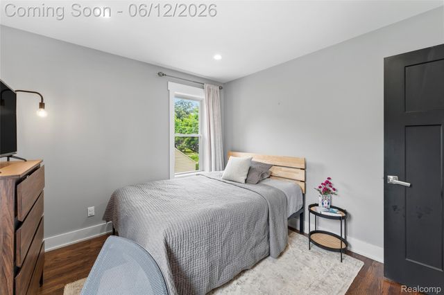 1512 Ferris, Royal Oak, MI 48067