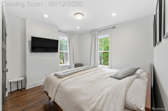 1512 Ferris, Royal Oak, MI 48067