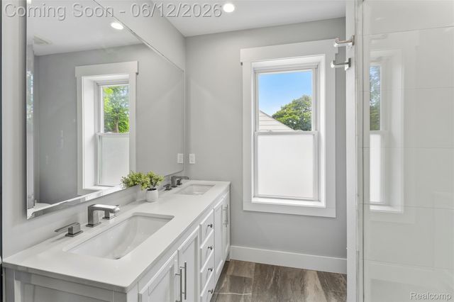 1512 Ferris, Royal Oak, MI 48067