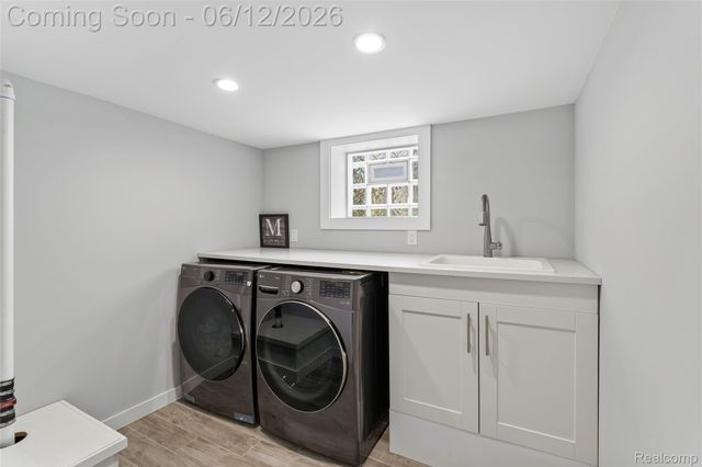 1512 Ferris, Royal Oak, MI 48067
