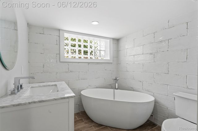1512 Ferris, Royal Oak, MI 48067