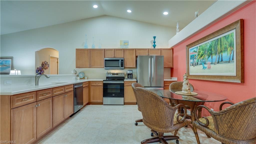 Image 10 of property listing at 3330 SW 26th AVE, Cape Coral, FL 33914