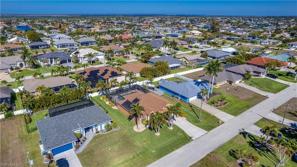 Image 37 of property listing at 3330 SW 26th AVE, Cape Coral, FL 33914