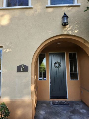 2204 Huntington Point Road 13, Chula Vista, CA 91914