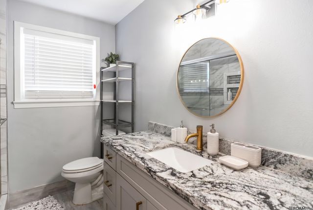 8635 Graham Dr, Baton Rouge, LA 70814
