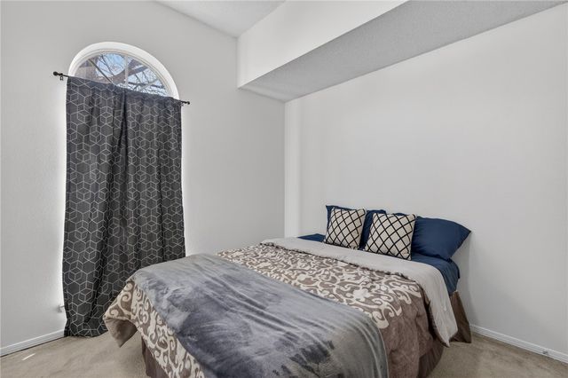 633 Meadowbrook Drive, Alma, AR 72921