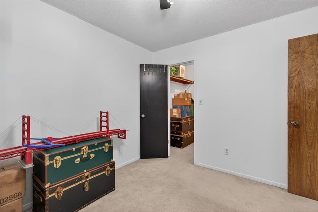 633 Meadowbrook Drive, Alma, AR 72921