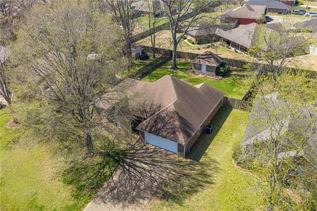 633 Meadowbrook Drive, Alma, AR 72921