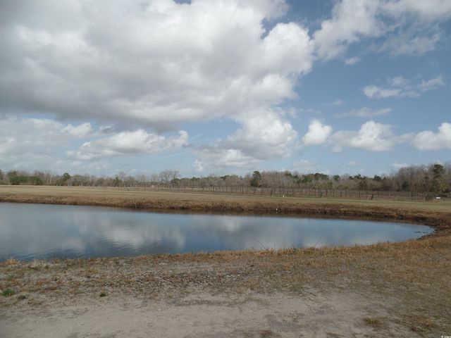 1717 Heritage Rd., Loris, SC 29569