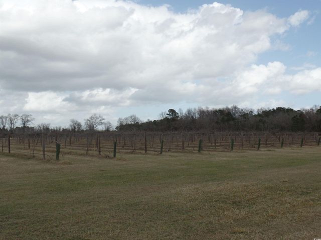 1717 Heritage Rd., Loris, SC 29569