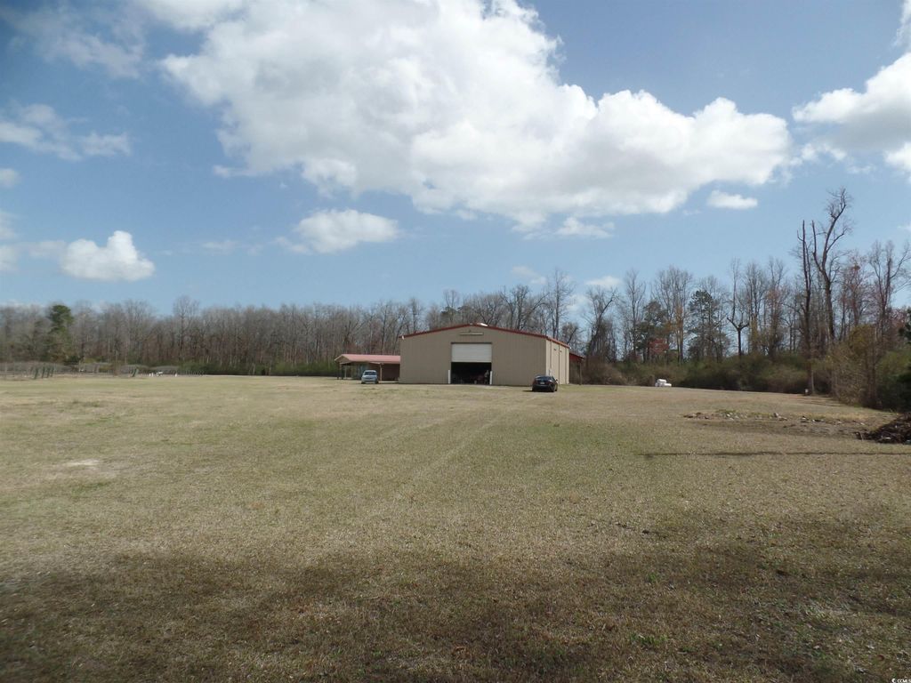1717 Heritage Rd., Loris, SC 29569