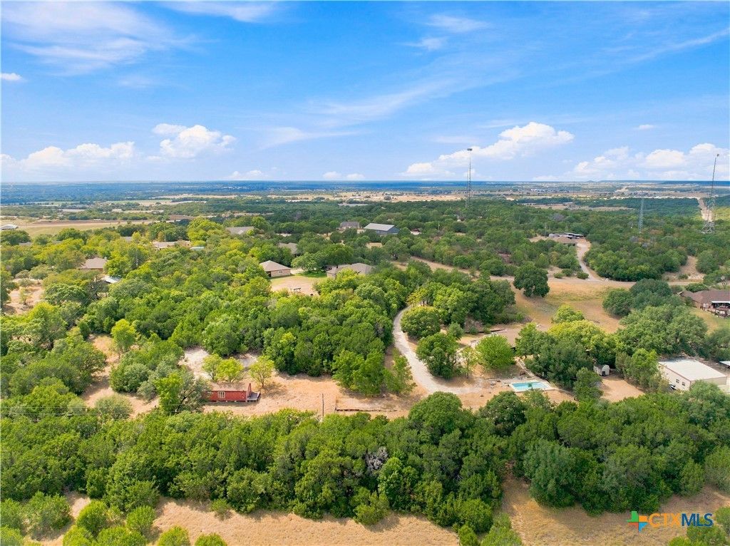 Image 28 of property listing at 910 Cedar Ridge Road, Gatesville, TX 76528