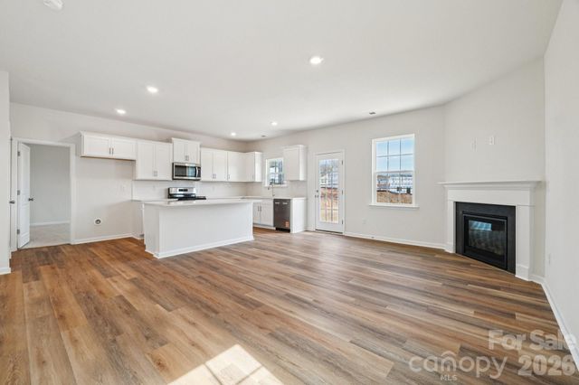 3838 Maxwell Henry Lane NW, Conover, NC 28613