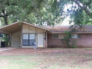 911 Windsor Drive, Shreveport, LA 71106