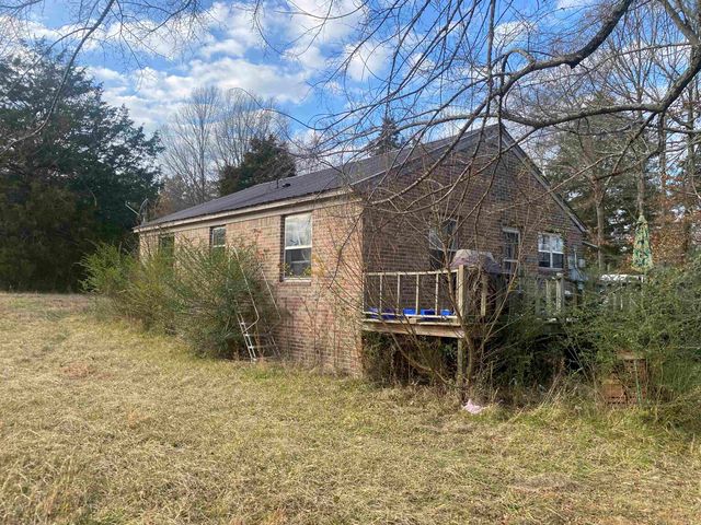 30 DODD DR, Savannah, TN 38372