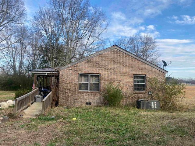 30 DODD DR, Savannah, TN 38372