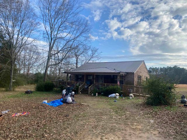 30 DODD DR, Savannah, TN 38372