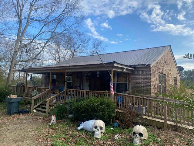 30 DODD DR, Savannah, TN 38372