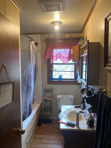 30 DODD DR, Savannah, TN 38372