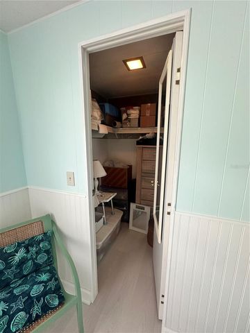 560 ORIENTAL POPPY DRIVE, Venice, FL 34293