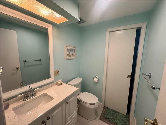 560 ORIENTAL POPPY DRIVE, Venice, FL 34293