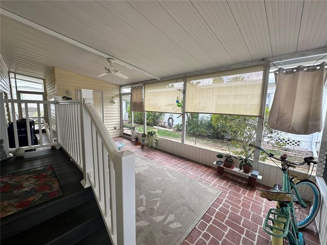 560 ORIENTAL POPPY DRIVE, Venice, FL 34293