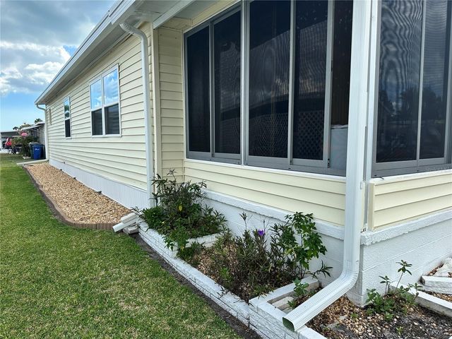 560 ORIENTAL POPPY DRIVE, Venice, FL 34293