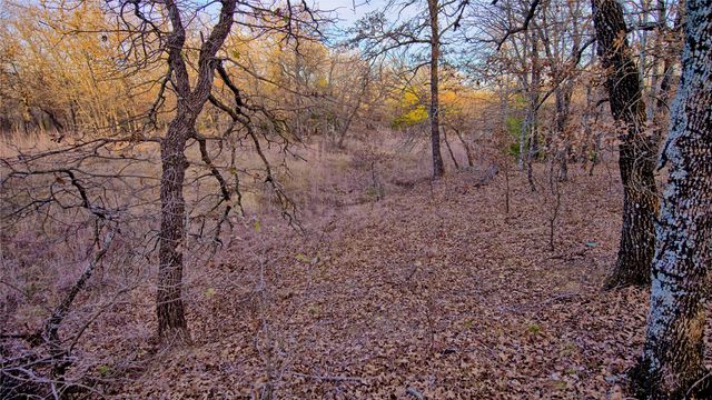 1943 Lakeridge, Sunset, TX 76270