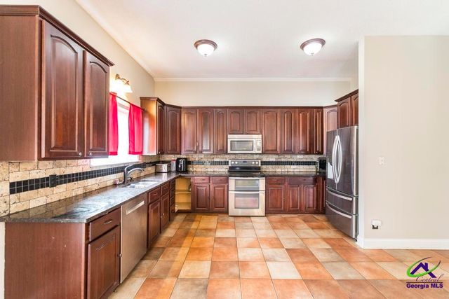 208 Martin Terrace, Kathleen, GA 31047