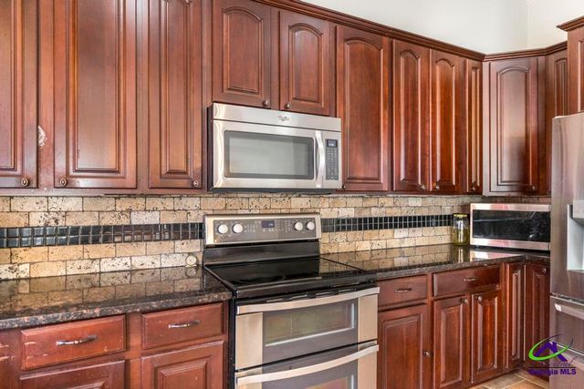 208 Martin Terrace, Kathleen, GA 31047