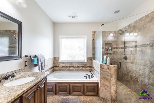 208 Martin Terrace, Kathleen, GA 31047
