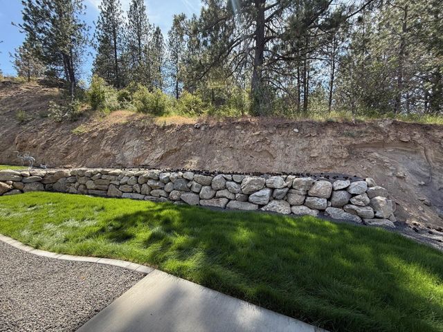 4420 S Willow Ln, Spokane, WA 99216