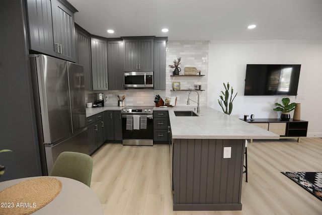 7009 E ACOMA Drive 2050, Scottsdale, AZ 85254
