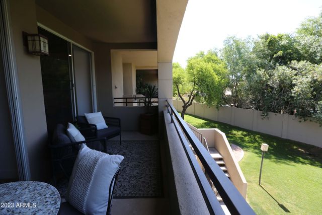 7009 E ACOMA Drive 2050, Scottsdale, AZ 85254