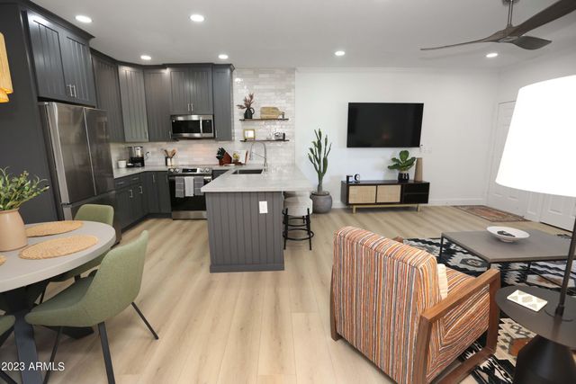 7009 E ACOMA Drive 2050, Scottsdale, AZ 85254