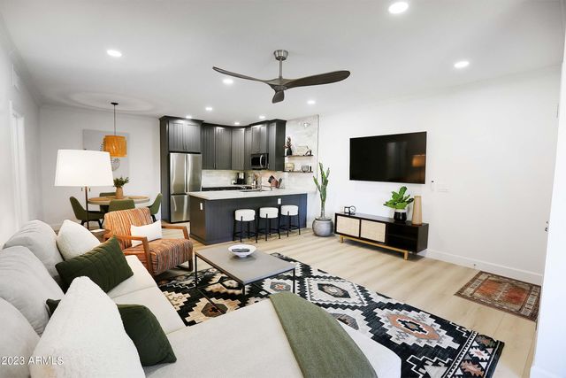 7009 E ACOMA Drive 2050, Scottsdale, AZ 85254