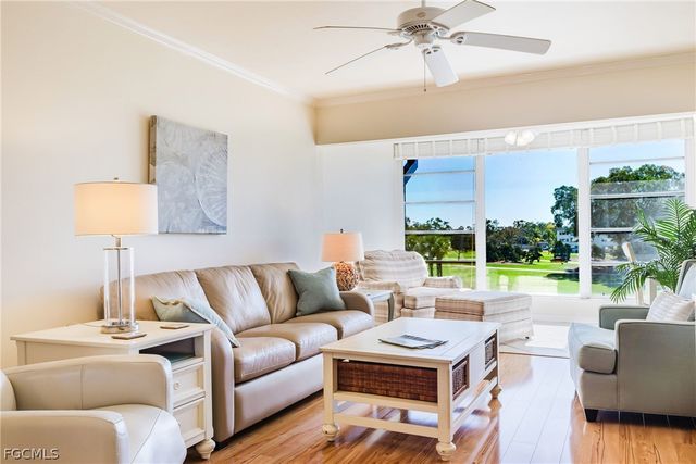 1724 Pine Valley DR 318, Fort Myers, FL 33907