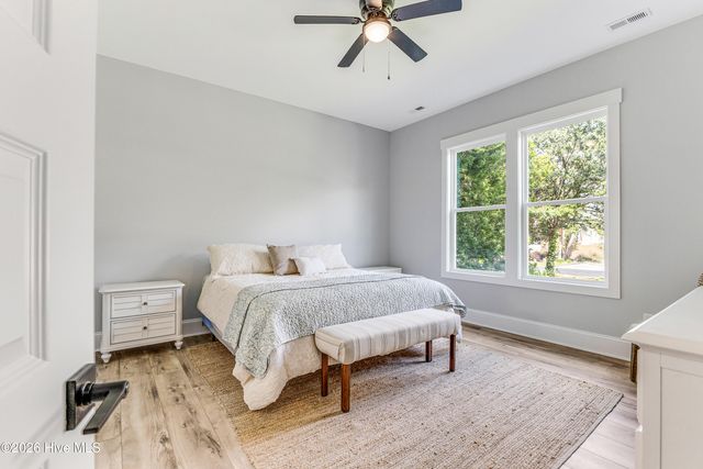 5113 Minnesota Drive SE, Southport, NC 28461