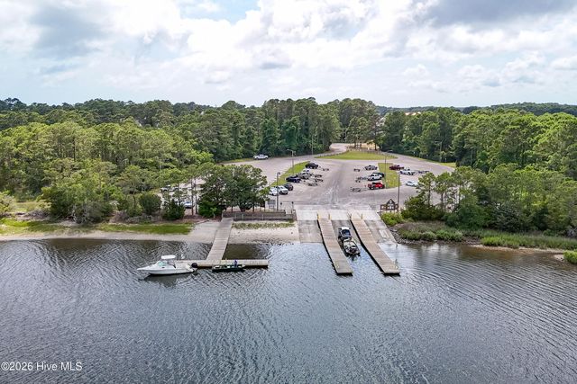 5113 Minnesota Drive SE, Southport, NC 28461