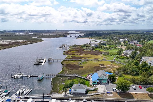 5113 Minnesota Drive SE, Southport, NC 28461
